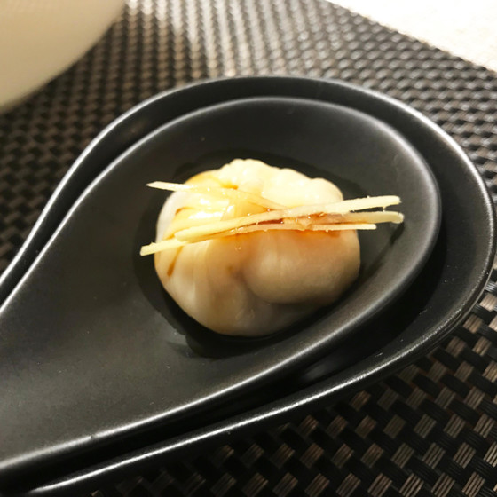 １口サイズなのでいくつでも食べられそうです。