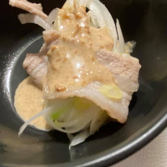 ゴマダレやポン酢をつけてもGood！