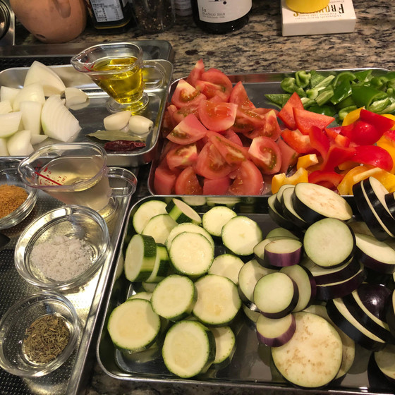 せっかく作るので沢山作りましょう。冷凍も出来ます。