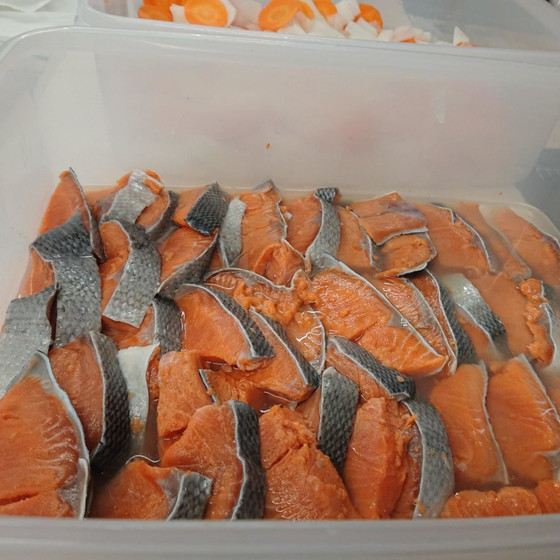 発酵料理教室＜紅鮭の飯寿司作り＞