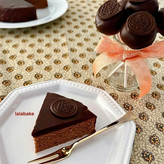 ♡ ザッハトルテ＆ケーキポップ ♡