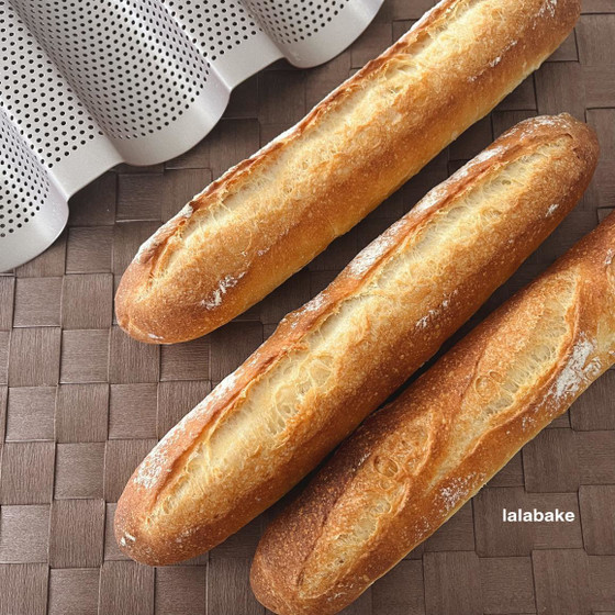 ☆フランスパン用天板で焼く、真っすぐフランスパン☆ 