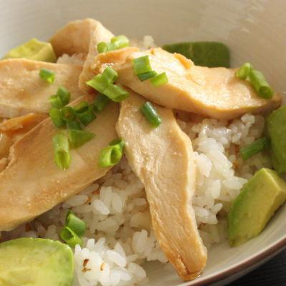手作りガリと食べるラー油で作る　鶏肉のヘルシーちらし寿司
