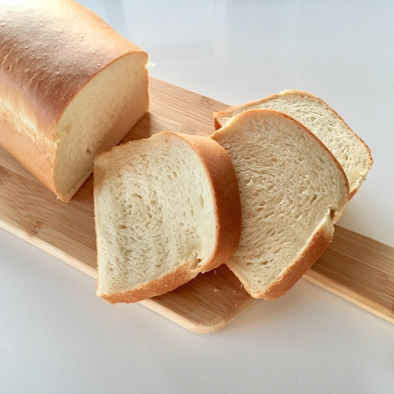 生クリーム食パン