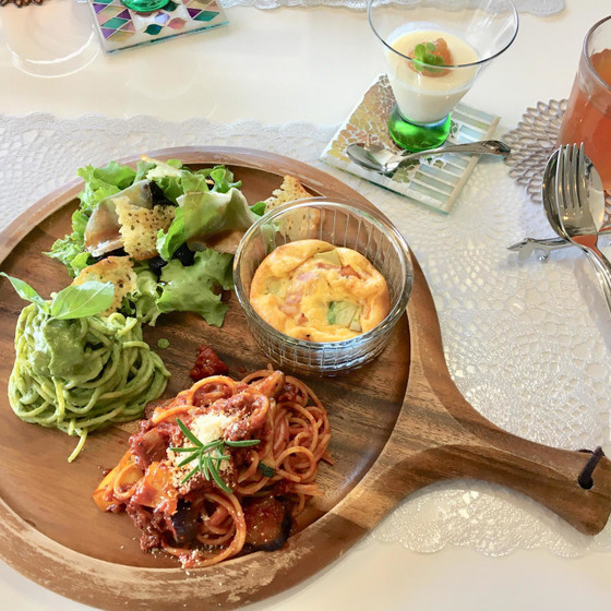2種のパスタのカフェブランチ