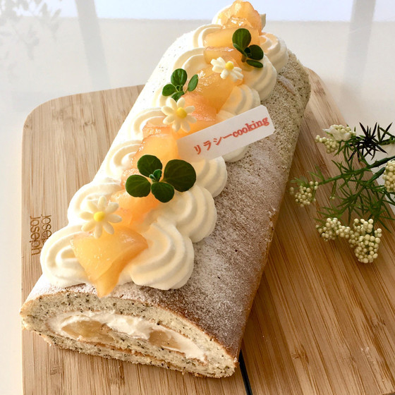 アップルティーロールケーキ