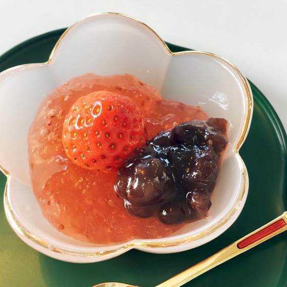 【5】いちごわらび餅
