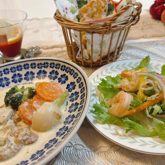 【12月前半限定リラメニュー】カマンベールノア＆チキンフリカッセ
