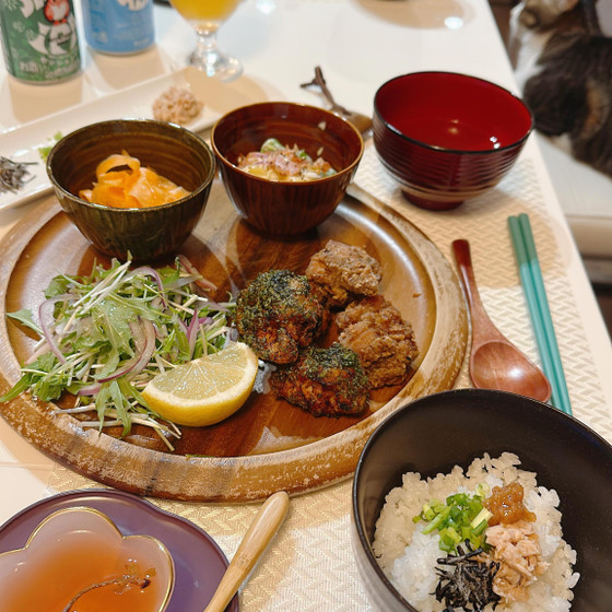 【3月前半限定リラメニュー】2種のやみつき唐揚げとだし茶漬け