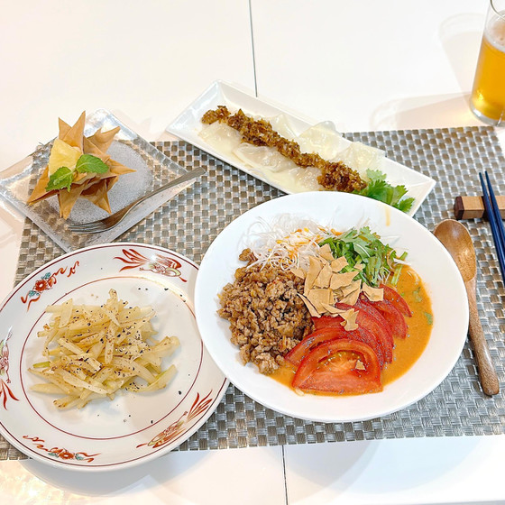【7月前半限定リラメニュー】トマト担担麺とワンタンでモダンチャイニーズ