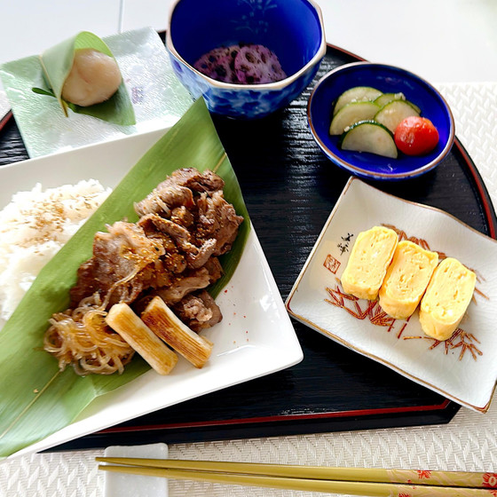 1時間で6品!牛すき焼きで贅沢和弁当