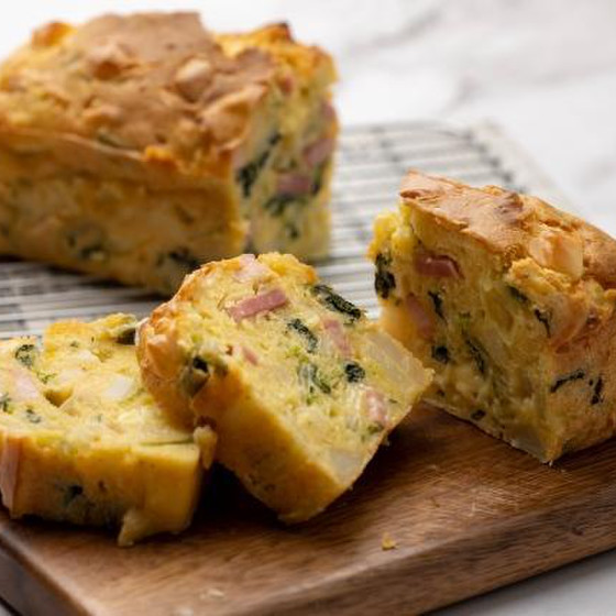 野菜たっぷりケークサレ