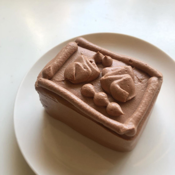 チョコレートスポンジケーキ