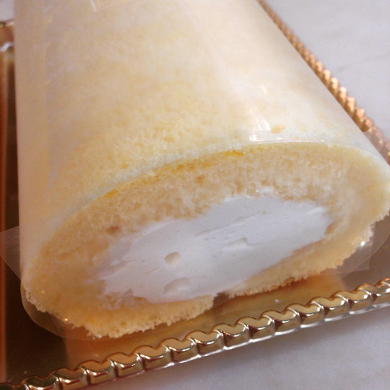 みんなの憧れ☆美味しいクリームたっぷりの「生クリームのロール