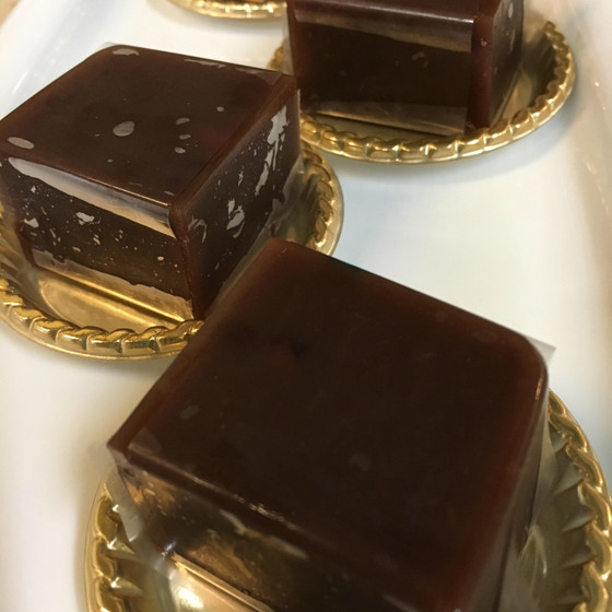 ケーキ屋さんの「水羊羹」しっかり美味しく作ります
