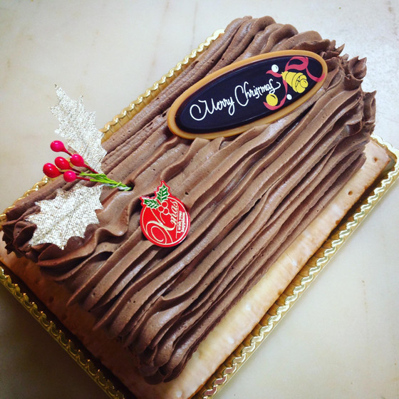クリスマスに向けて…チョコレートの「ビュッシュドノエル」