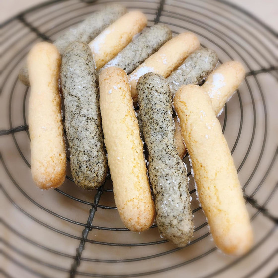 紅茶&プレーンの２種類を作りましょう「ビスキュイ」