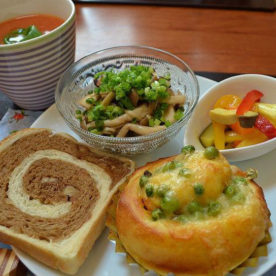 ・ナッツカフェローフ・うずまきカレー