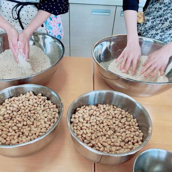 彼の胃袋つかみ続ける手前みそ作り