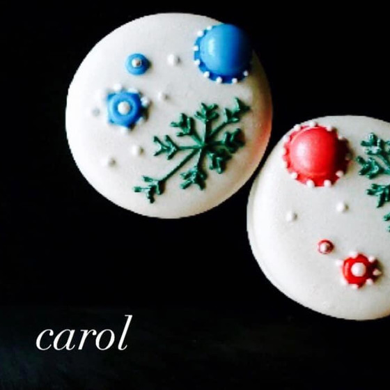 carol ! というマカロンを作ります。
