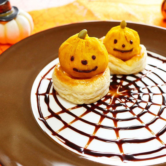 【キッズハロウィン】デミグラスオムライス、パンプキンパイ
