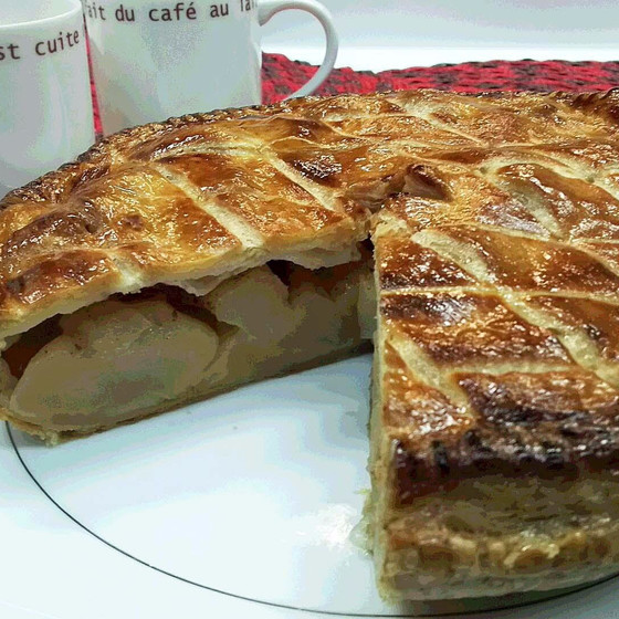 市販のパイシートを使って本格アップルパイ❤