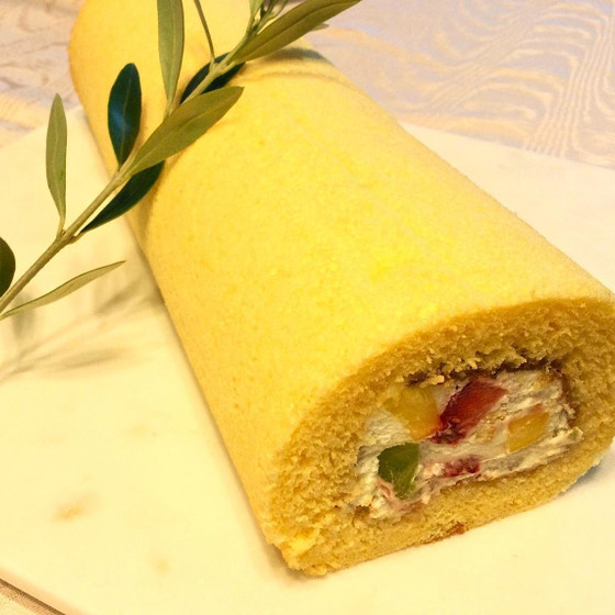フルーツとチョコレート2種類のロールケーキ作り♪♪