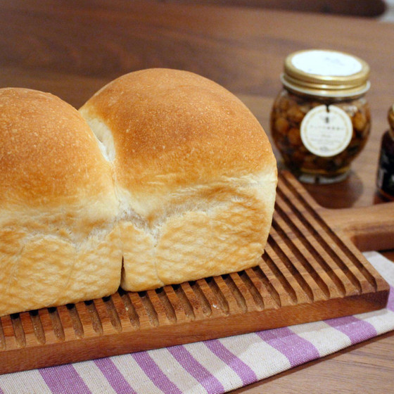 手捏ねパンレッスン　湯種食パンとわんぱくサンド