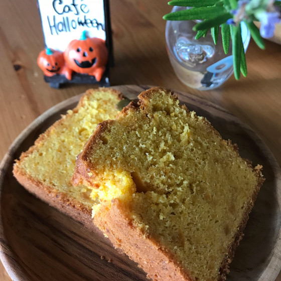 10月のメニュー 大人のエピかカボチャのパウンドケーキ