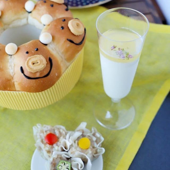 フォトジェニック！豚さんちぎりパンと簡単手料理＆台湾風ゼリー