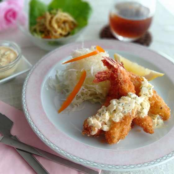 我が家は洋食屋さん「本格タルタルソースとエビフライ」