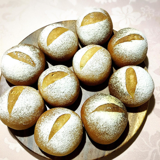 ライ麦のプチパン