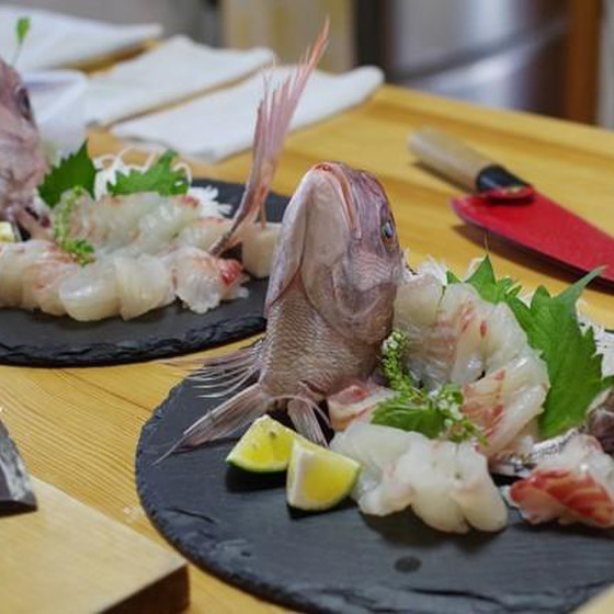 お魚のさばき方　紅葉鯛 