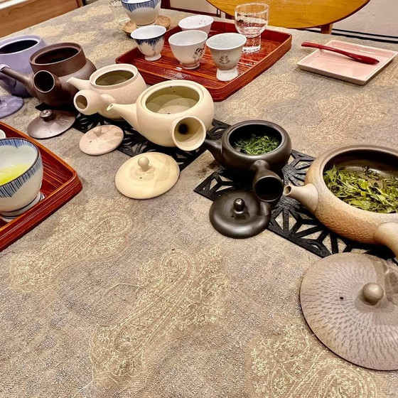 美味しい煎茶・冷茶の淹れ方 ～暮らしで楽しむ日本茶～