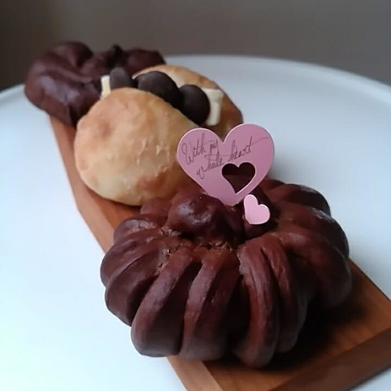 チョコレートのパンとファンデュ