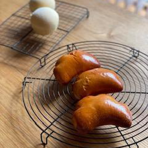 ストレート法で作る基本のクリームパンと冷やしクリームパン