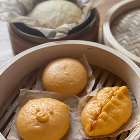 寒い冬にぴったり！とろーりとろけるチーズの自家製ピザまんと中華蒸しパンマーラーカオ