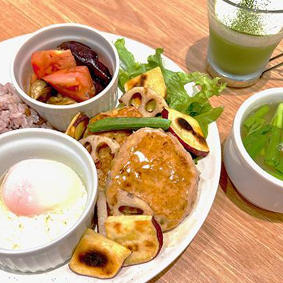 Cメニュー　お月見つくねの健康ご飯