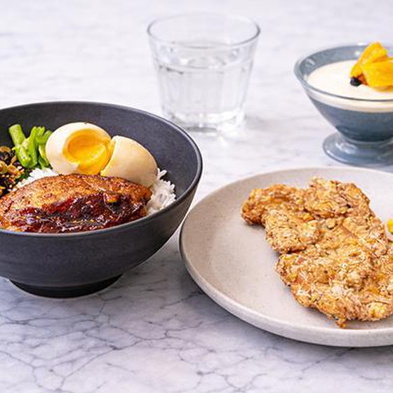 Cメニュー　肉好き女子おすすめ　台湾名物ルーロー飯とザクザクチキン
