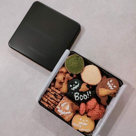 ハロウィンクッキー缶