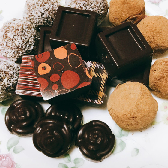 ローチョコレートとロートリュフ