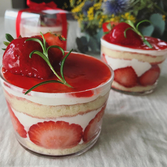 ナッペなしでお家でも簡単に作れるいちごのショートケーキ