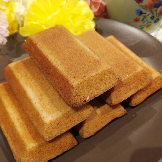 フィナンシェ