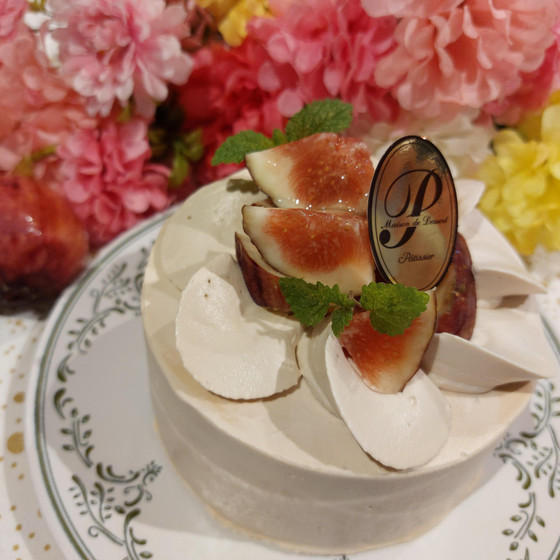 ラム酒薫る無花果ショートケーキ