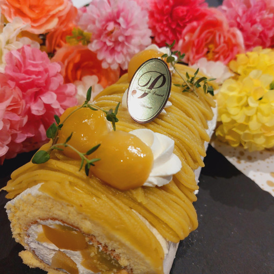 スイートポテトロールケーキ