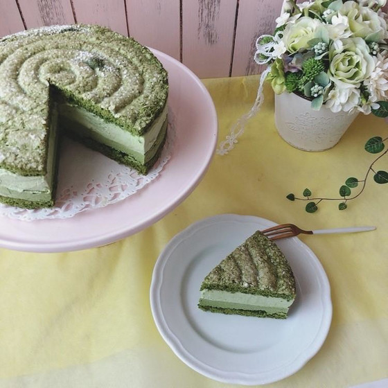 抹茶のケーキ