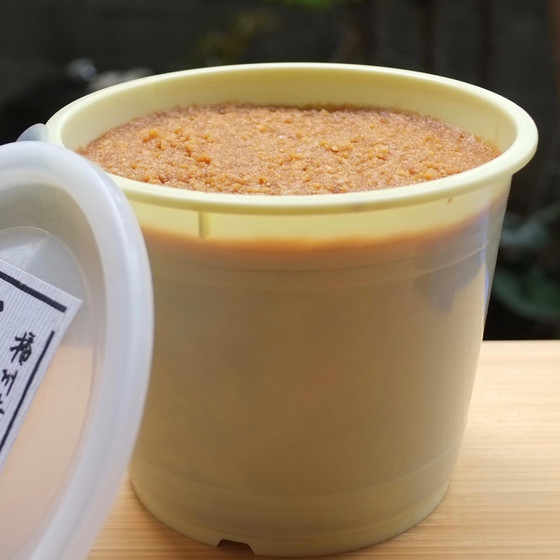 糀たっぷり味噌仕込み