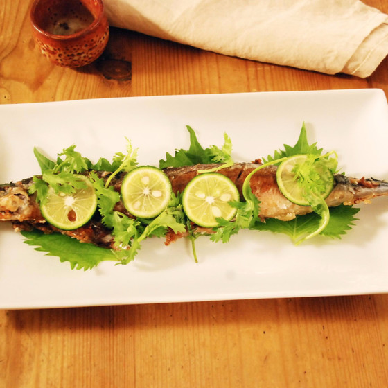 フライパンで秋刀魚の蒲焼き　手作りポン酢で。