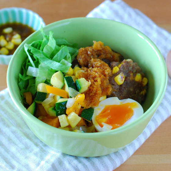 【Z00Mオンライン】　モロコシパワーで元気注入！夏丼