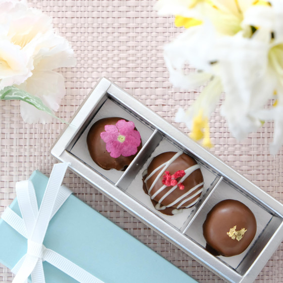 材料に驚かれるトリュフチョコ！お楽しみに♡